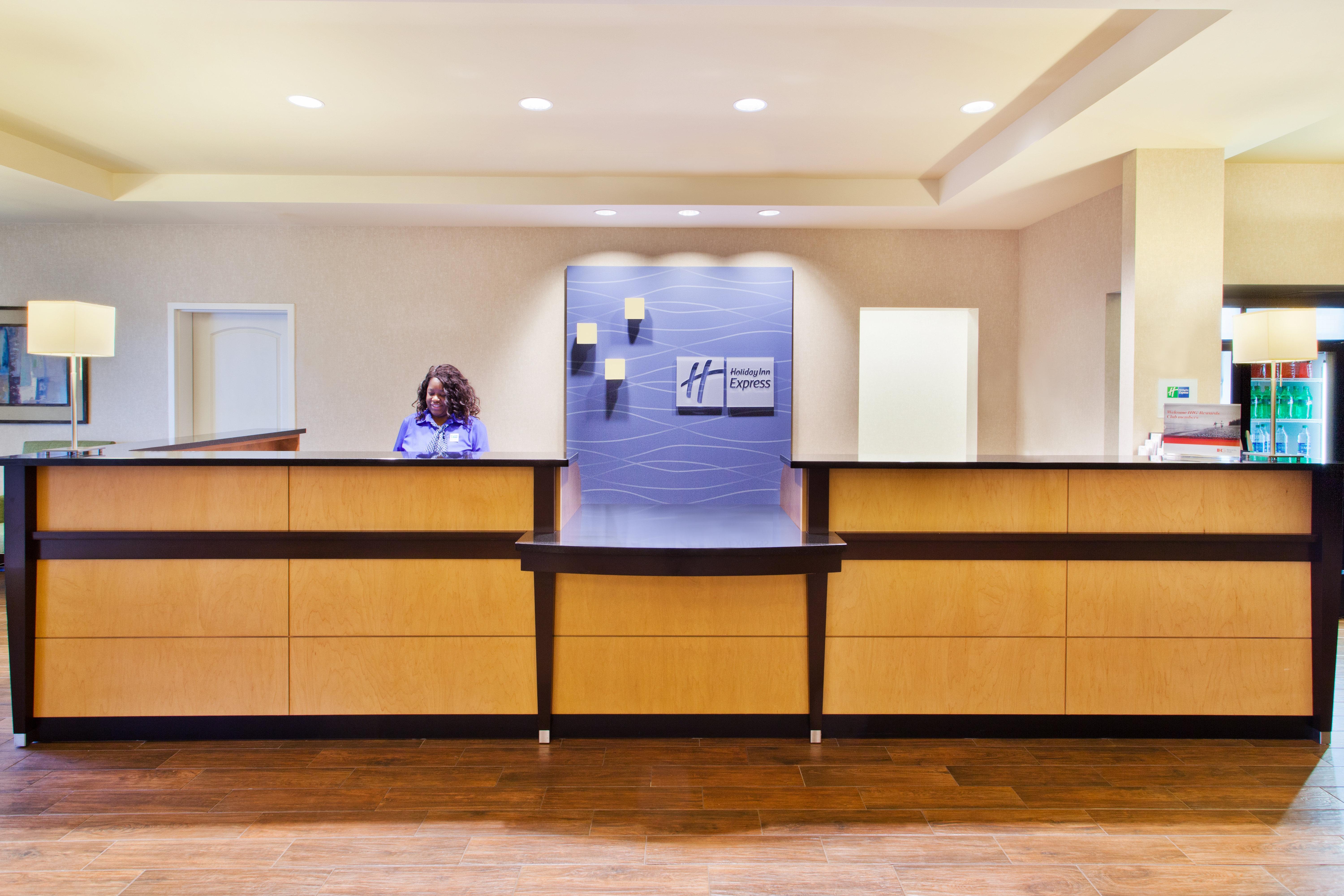 Holiday Inn Express Hotel & Suites Huntsville West - Research Park By Ihg Zewnętrze zdjęcie